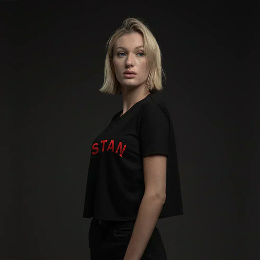 Side view of the black Eminem Stan cropped T-shirt with red Stan chest print