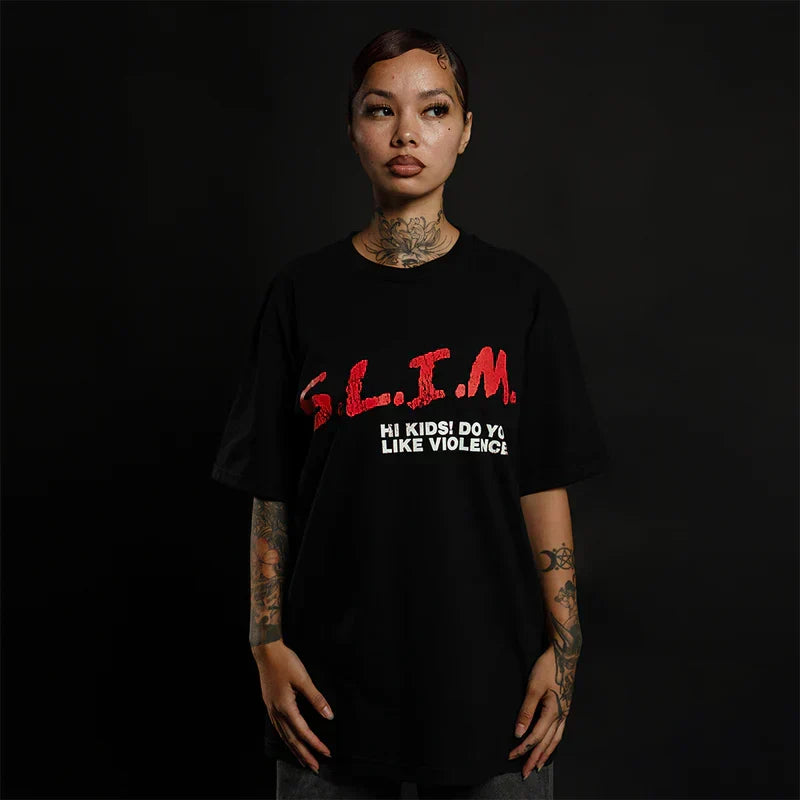 Woman wearing the black Eminem S.L.I.M T-shirt reading Hi Kids Do You Like Violence