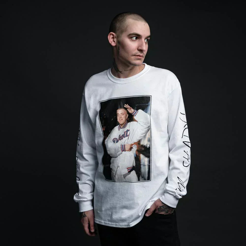 Man wearing the white Eminem I'm Shady vintage 1999 long sleeve shirt with photo print